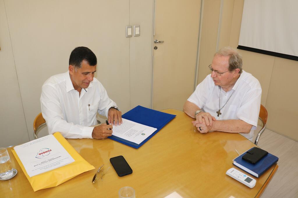Funasa e UCDB celebram acordo de cooperação técnica