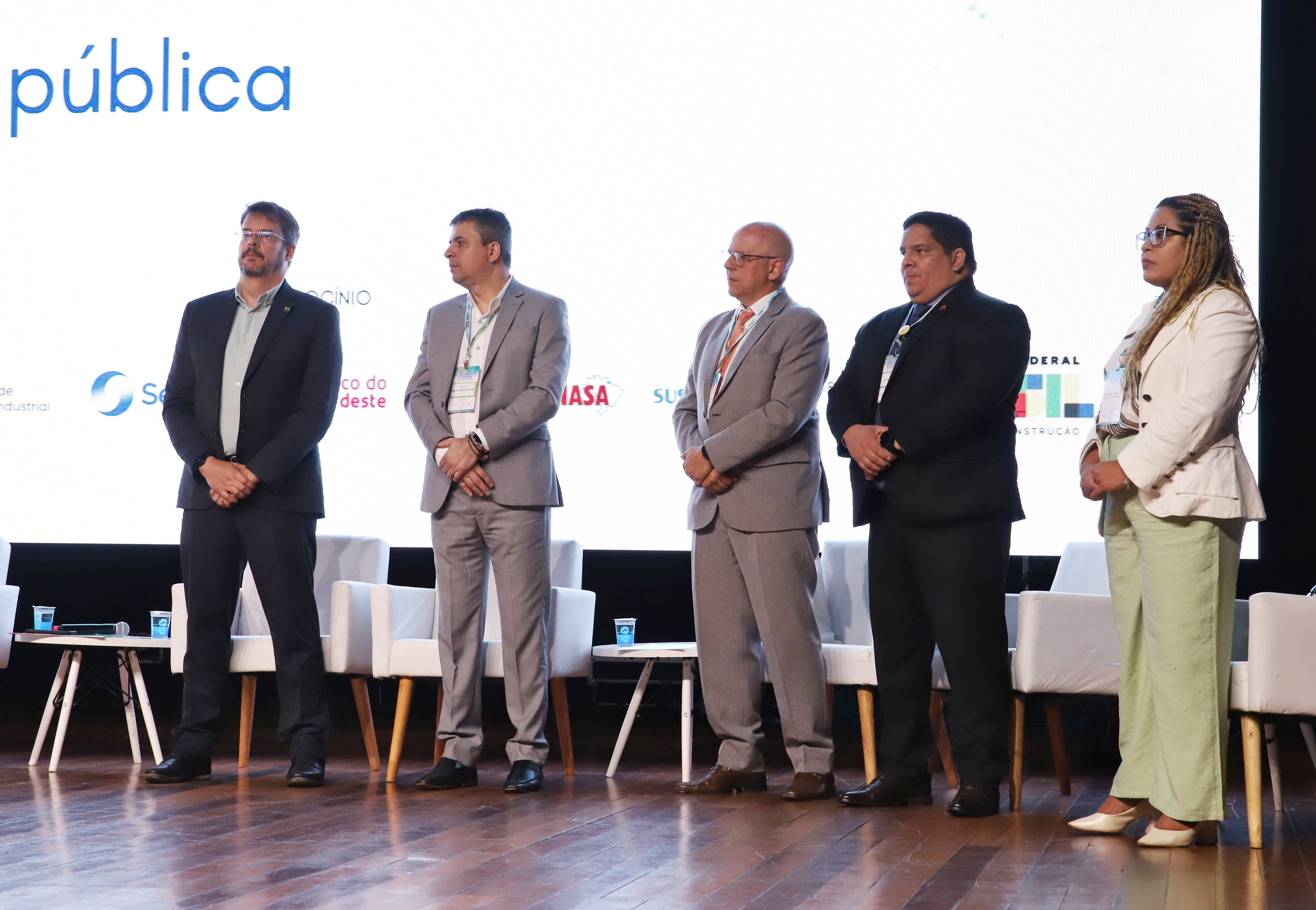 X FNTU: Funasa participa da abertura e apresenta palestra no 1º dia